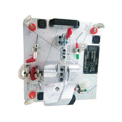 CHECKING FIXTURE FOR BRACKET AIR CONDITIONING MOUNTING